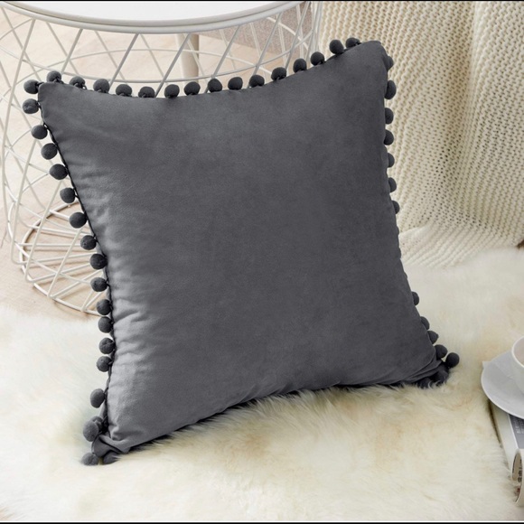 Pom Pom Euro Sham Set - Picture 5 of 8